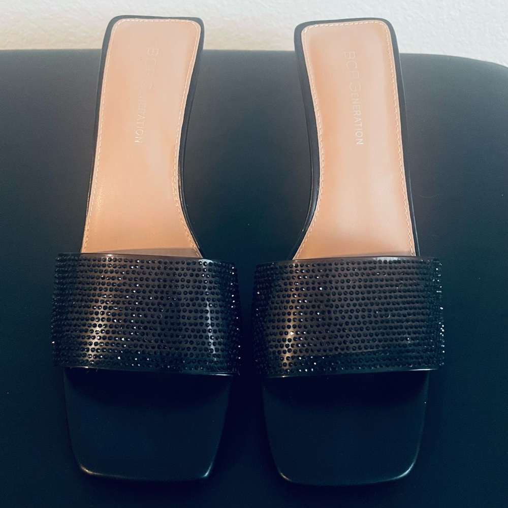 BCBGENERATION Maxari-2 Dress Sandal - Picture 3 of 6